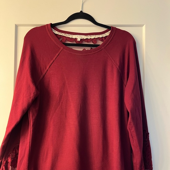 Maurice burgundy lace sweatshirt - Picture 2 of 4